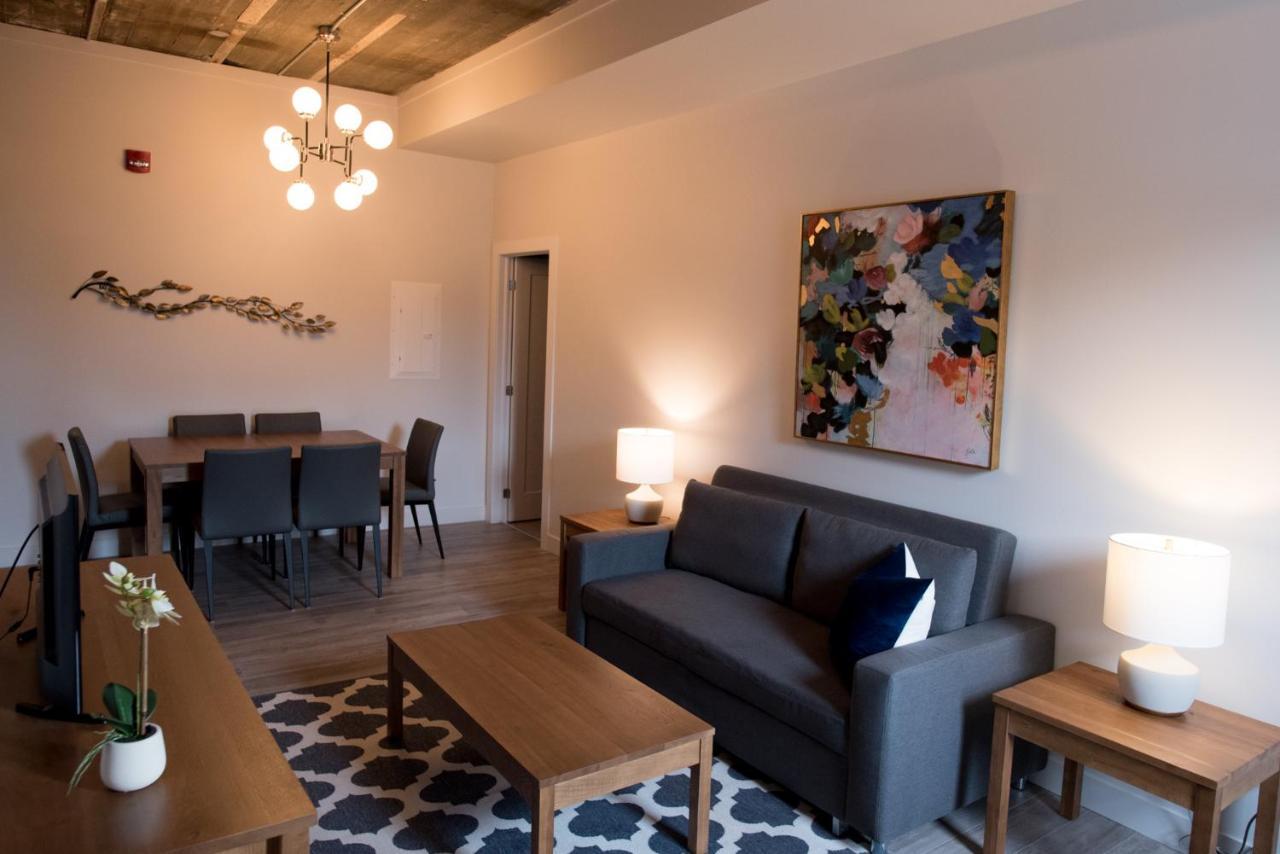 Le Central Rouyn-Noranda Extérieur photo