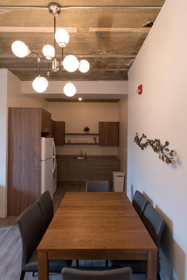 Le Central Rouyn-Noranda Extérieur photo