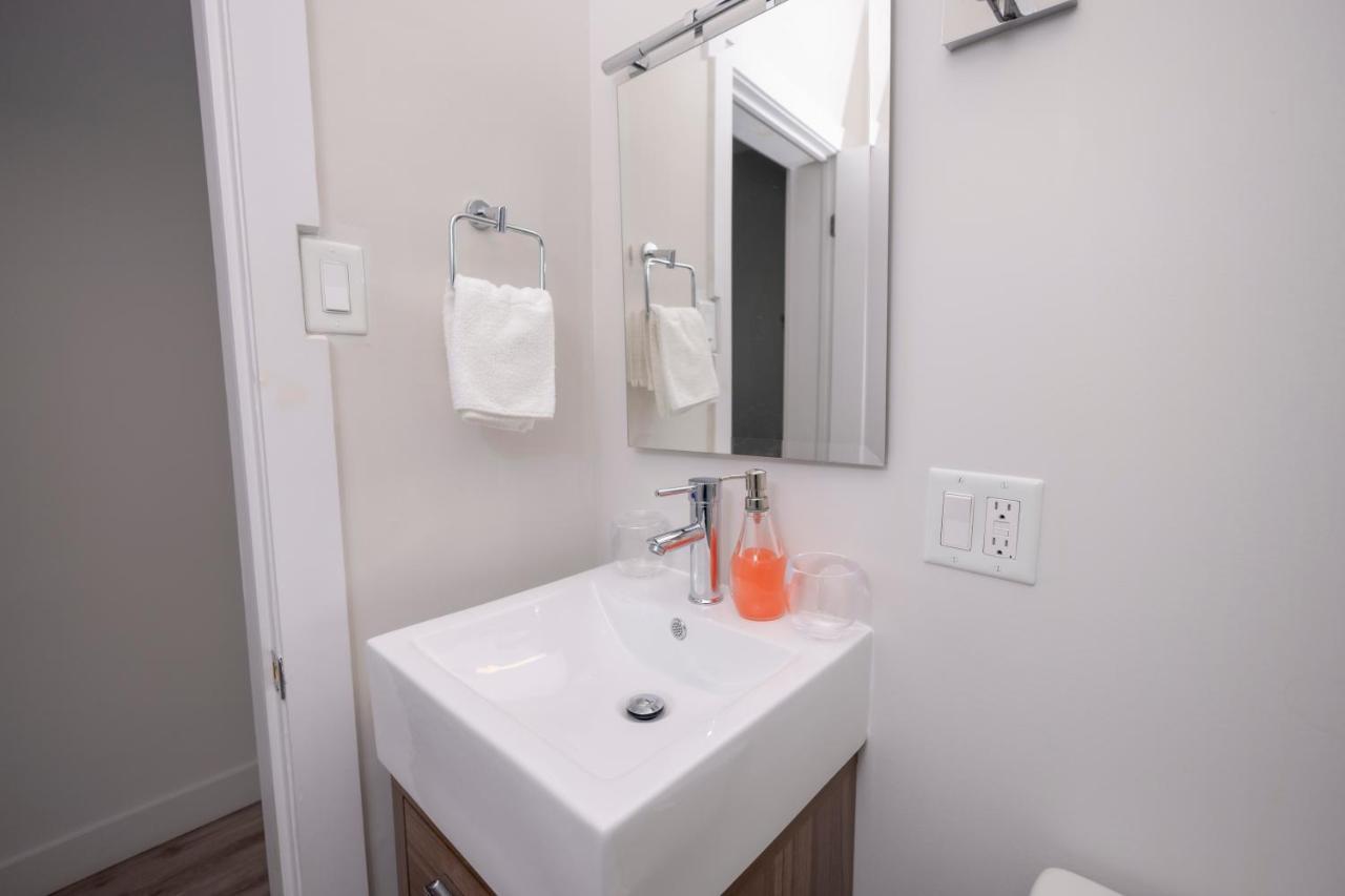Le Central Rouyn-Noranda Extérieur photo